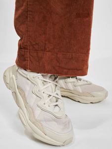 stylische adidas Unisex Sneaker Weiß
