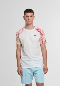 Cómoda camiseta de hombre Just Rhyse de algodón, color crudo-blanco.