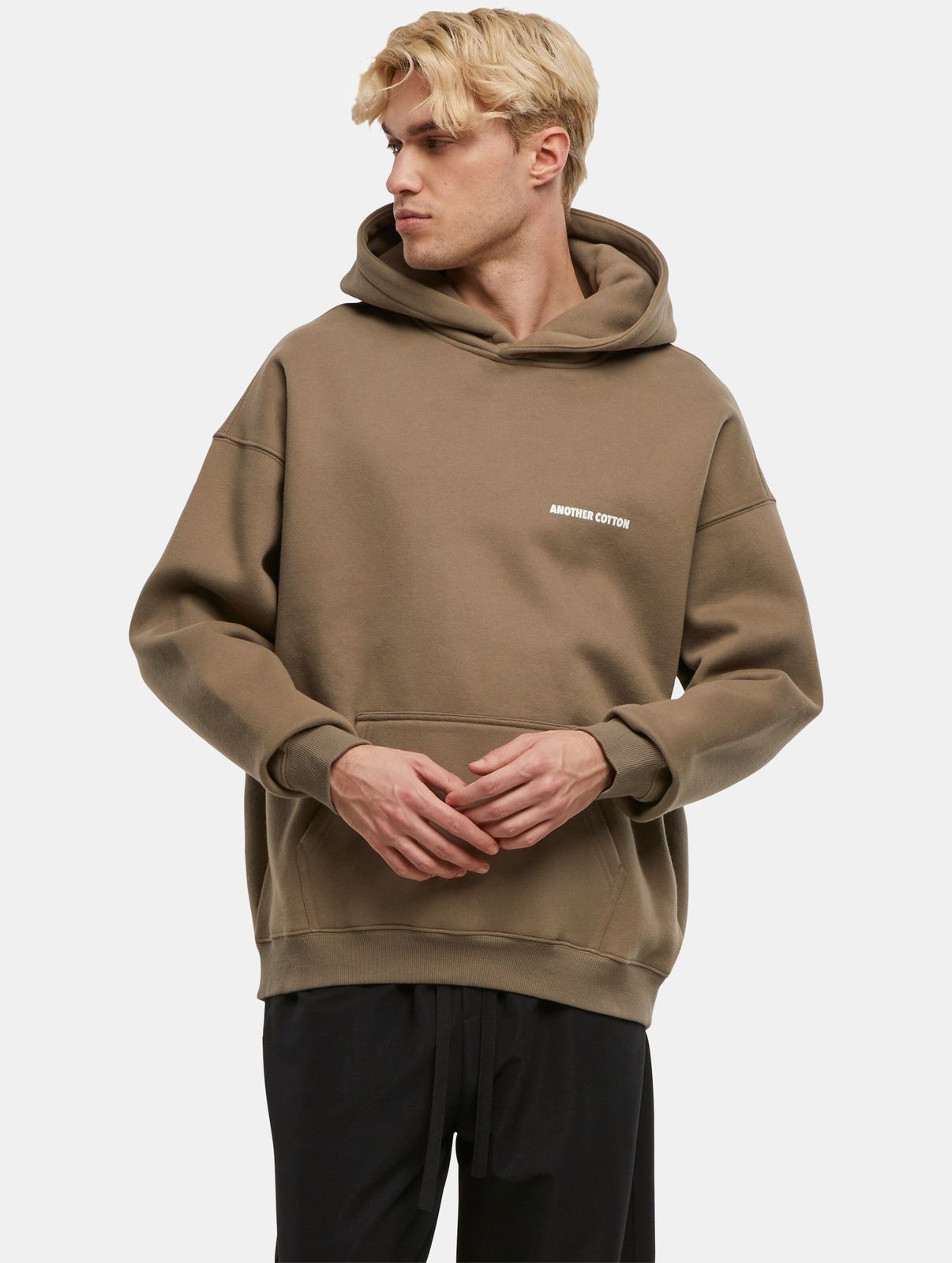 lässiger Another Cotton Lab Herren Hoodie Braun