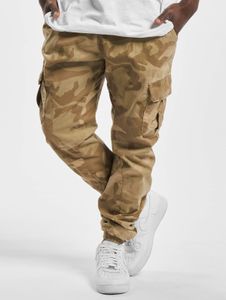 stylische Urban Classics Herren Jeans Stretch Taschen 312 g/m² mit Baumwolle Camouflage