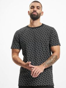 Camiseta cómoda para hombre de Urban Classics, 200 g/m², algodón, negra.