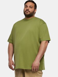 sporty Urban Classics men's T-shirt 180 g/m² with cotton green