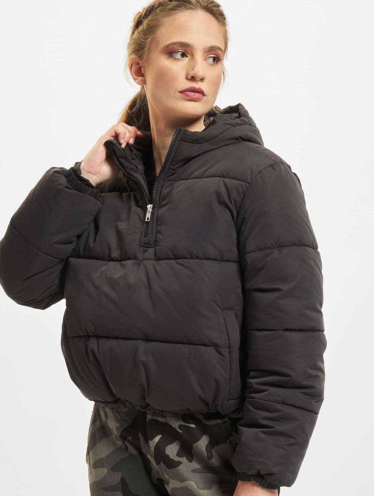 Urban Classics Damen Jacke mit Reißverschluss und Kordelzug