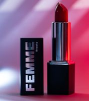 Visionärer FEMINIVES Femme Beauty Satin-Lippenstift mit kräftigem Rot Make-up Kosmetik-Produkt Schminke Tierversuchsfrei 3,5gr Schwarz/Rot