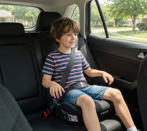Siège rehausseur enfant Osann Boost, siège auto certifié avec housse lavable, 135-150 cm, Noir