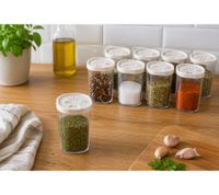 Set di 24 contenitori in plastica per spezie con coperchi e supporti, 250 ml ciascuno, per spezie, erbe aromatiche, pepe e sale, trasparente/bianco