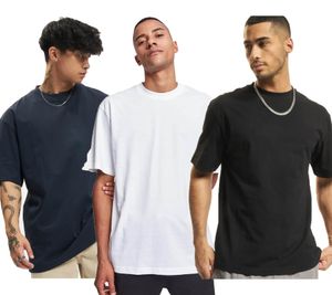 sportliches URBAN CLASSICS Herren T-Shirt Oversize 180 g/m² Baumwoll-Shirt Freizeit Weiß, Blau oder Schwarz