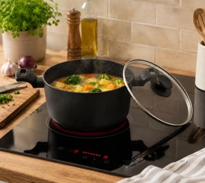 Mini olla de aluminio Accademia Mugnano de 20 cm con tapa de vidrio – Antiadherente – Fabricada en Italia – Negra