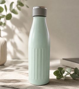 DR Home Divison Isolierflasche 500 ml Edelstahl Trinkflasche Thermoflasche im schlichten Design **B-Ware – geprüft & funktionell einwandfrei** Mint-Grün