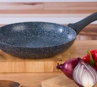 Russell Hobbs Nightfall Bratpfanne 28 cm Antihaftbeschichtung für alle Herdarten **B-Ware – geprüft & funktionell einwandfrei** Schwarz/Blau