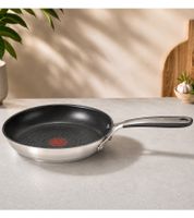 Poêle Tefal par Jamie Oliver, acier inoxydable, revêtement antiadhésif, 28 cm de diamètre, compatible tous feux **Produit de seconde main – Testé et parfaitement fonctionnel** Noir/Argent