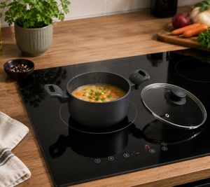 Geschmiedeter Kochtopf Ø 24cm aus Aluminium mit Antihaftbeschichtung & Glasdeckel **B-Ware – geprüft & funktionell einwandfrei** in Schwarz