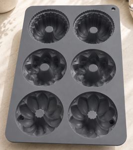 6er-Silikon Donut-Form Backform ca. 29 x 18 x 4 cm zum Backen und Einfrieren **B-Ware – geprüft & funktionell einwandfrei** 8662499 Grau