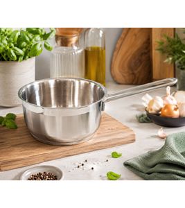 Edelstahl-Stieltopf 16 cm mit Integrierte Messskala auf der Innenseite Kochtopf 1,25 L **B-Ware – geprüft & funktionell einwandfrei** Silber