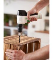 Kabelloser BLACK+DECKER 12V Akku-Bohrschrauber mit 10-stufige Drehmomentvorwahl Integrierter 1,5Ah Akku **B-Ware – geprüft & funktionell einwandfrei** REVDD12C Schwarz/Weiß