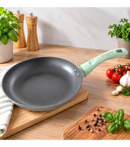progress Non-Stick Frying Pan Ø 20 cm **B-Stock – Inspected** Mint Green
