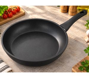 Poêle à frire en aluminium forgé de 24 cm de diamètre avec revêtement antiadhésif de haute qualité **Produit de seconde main - Contrôlé** Noir