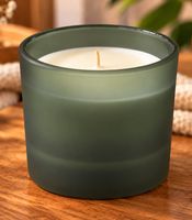 bolsius True Joy Duftkerze „Botanic Freshness“ Duft eines Kräutergartens an einem Sommertag mit Scent Fusion Technology Deko-Kerze Brenndauer bis zu ca. 21 Stunden Grün