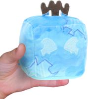 BLOX FRUITS Sammel-Plüschfigur Mystery Plush Series 1 – Blizzard Fruit, Rocket Fruit, Light Fruit, Owl Fruit, Love Fruit, Smoke Fruit, Love Fruit Permanent & Sound Fruit 1 von 8 zufällig mit DLC-Code 10 cm