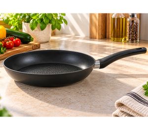 Ø 28cm Geschmiedete Aluminium Bratpfanne für Induktion & alle Herdarten, vielseitige Pfanne mit langem Griff **B-Ware – geprüft** Schwarz