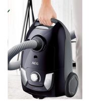 AEG VX4-1-EB Bagged Canister Vacuum Cleaner 750W, 3L with Performance Nozzle & 7.5m Operating Radius **B-Stock – Inspected** Black