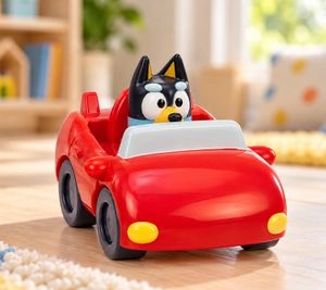 BLUEY Mini Racers Spielzeugfahrzeug mit Bandit im Cabrio zum Spielen, Sammeln & Mitnehmen, frei rollende Räder ab 3 Jahren **B-Ware – geprüft** Mehrfarbig