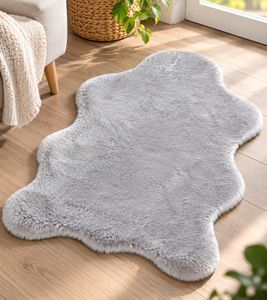 ca. 55 × 80 cm LUXOR living Super Soft Kunstfell-Teppich mit weicher Oberfläche Wohnzimmer-Teppich Wohnaccessoire Dekoteppich Grau
