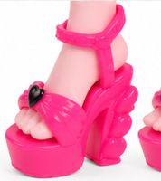 Mattel Monster High Draculaura Doll with Pink Dress & High Heels – Posable Fashion Doll – Ages 4+ **B-Stock – Inspected** Multicolored