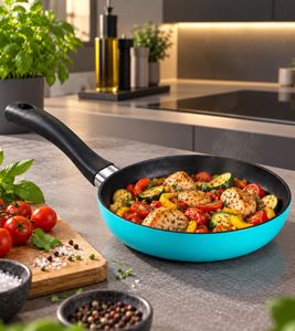 Sartén de aluminio Krüger (Ø 16 cm) con revestimiento antiadherente de alta calidad – Mini sartén con mango ergonómico, apta para todo tipo de cocinas **Producto de segunda categoría (B-Ware) – revisado** Turquesa/Negro