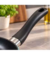 Krüger Aluminium Bratpfanne Ø 16 cm mit hochwertiger Antihaftbeschichtung – Mini-Pfanne mit ergonomischem Griff für alle Herdarten **B-Ware – geprüft** Türkis/Schwarz