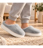 Cozy Unisex Slippers for Kids with Soft Faux Fur – Comfortable Camprella Slippers for Boys & Girls, Featuring a Non-Slip Treaded Sole – Gray